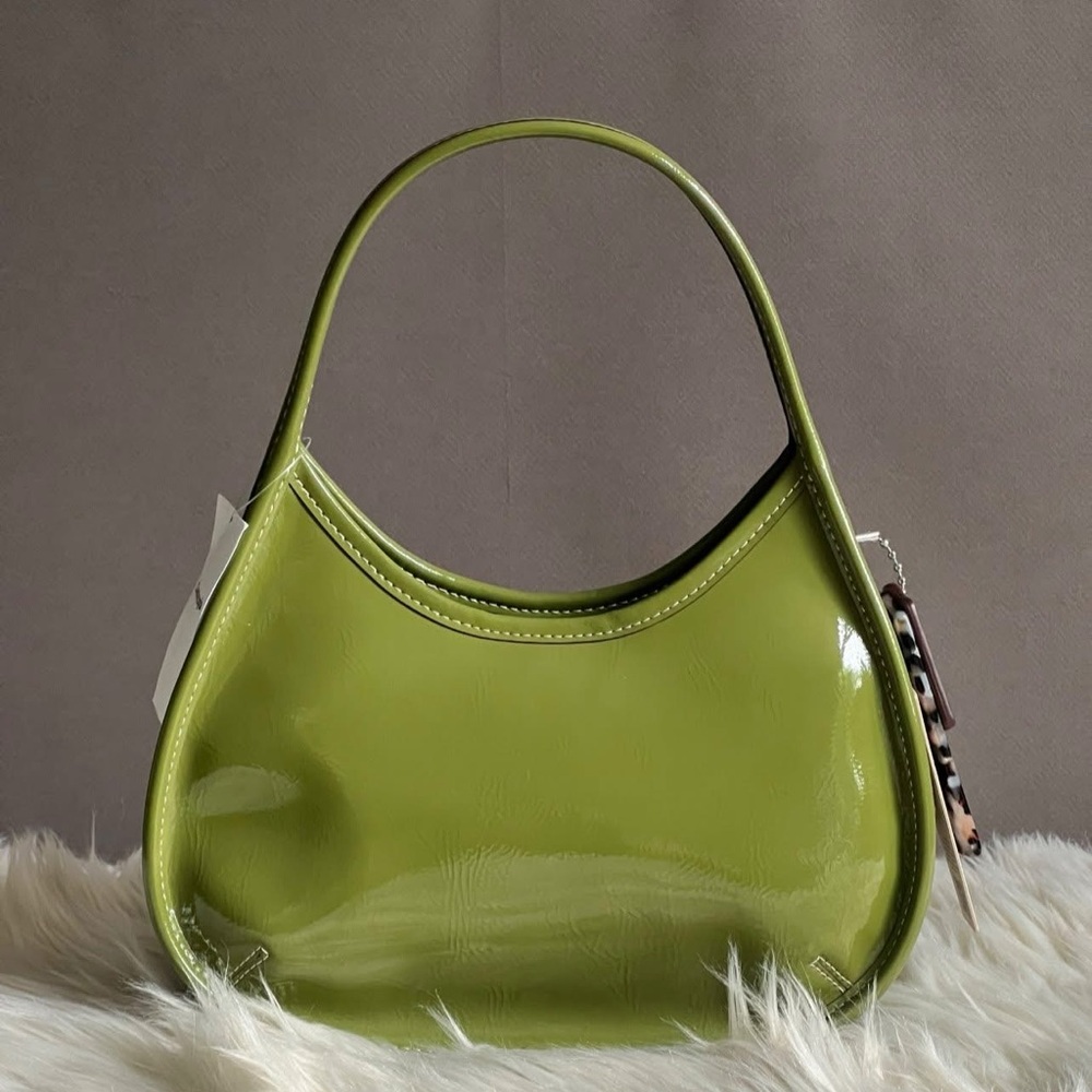 CQ003 - Coachtopia Ergo in Crinkled Patent Leather